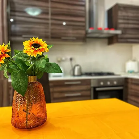 Charming Two Bedroom Pietà