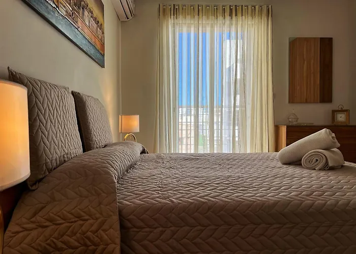 Apartmán Charming Two Bedroom *